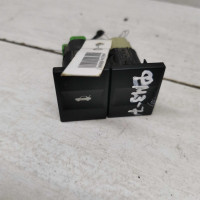 Кнопку открывания багажника Ford Mondeo 3