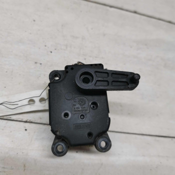 Моторчик заслонки печки сервопривод Renault Fluence I