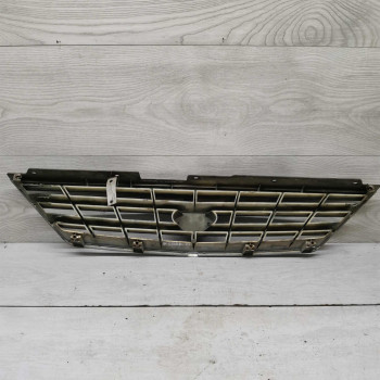 Решётка радиатора Kia Spectra II