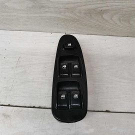 Блок управления стеклоподъёмниками Kia Spectra II