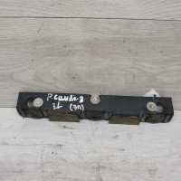 Кронштейн левый крепление заднего бампера Renault Symbol I Кронштейн левый крепление заднего бампера Renault Symbol I