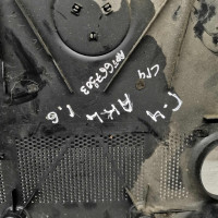 Декоративная крышка двигателя накладка 1.6i AKL Volkswagen Golf 4, Skoda Octavia A4 Декоративная крышка двигателя накладка 1.6i AKL Volkswagen Golf 4, Skoda Octavia A4