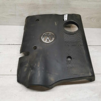 Декоративная крышка двигателя накладка Volkswagen Golf 4, Skoda Octavia A4 Декоративная крышка двигателя накладка Volkswagen Golf 4, Skoda Octavia A4