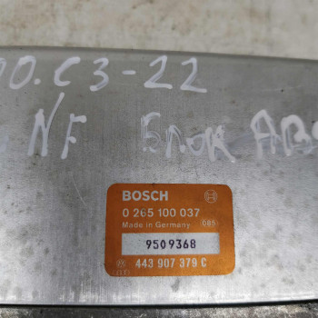 Блок управления ABS Audi 100 C3