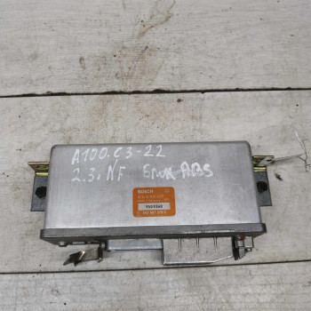 Блок управления ABS Audi 100 C3