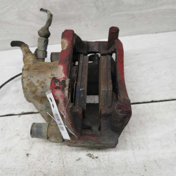 Суппорт передний правый Audi 100 C3