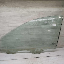 Стекло двери переднее левое Hyundai Elantra HD