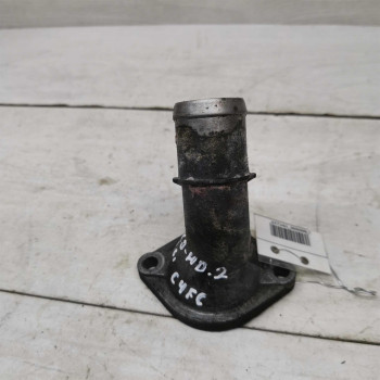 Фланец водяного охлаждения Hyundai Elantra HD, Kia Ceed I