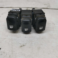 Кнопка стеклоподъёмника Hyundai Elantra HD 