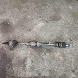 Полуось правая привод вал шрус Kia Ceed I 2.0i АКПП 