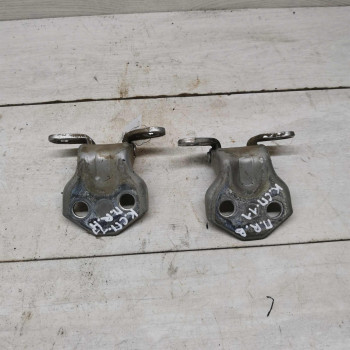 Петля двери правая Kia Spectra II, Kia Shuma II