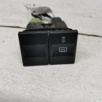 Кнопка обогрева заднего стекла Ford Mondeo 3 Кнопка обогрева заднего стекла Ford Mondeo 3