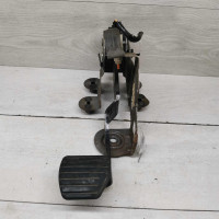 Педаль тормоза Renault Fluence I Педаль тормоза Renault Fluence I