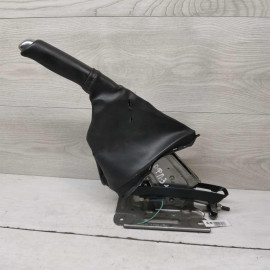 Рычаг стояночного тормоза ручник Renault Fluence I