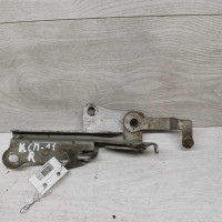 Петля капота правая Kia Spectra II Петля капота правая Kia Spectra II