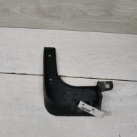 Брызговик передний левый hyundai solaris Брызговик передний левый hyundai solaris