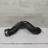 Патрубок интеркулера 1.9 TDI volkswagen transporter t5
