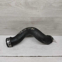 Патрубок интеркулера 1.9 TDI volkswagen transporter t5 Патрубок интеркулера 1.9 TDI volkswagen transporter t5