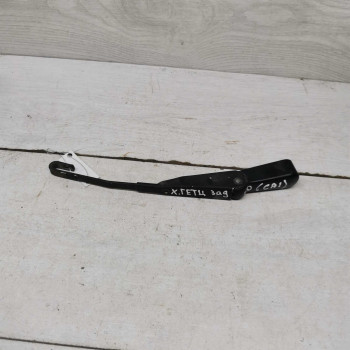 Поводок стеклоочистителя задний Hyundai getz 