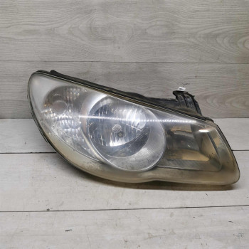 Фара передняя правая Hyundai Elantra HD, дефект