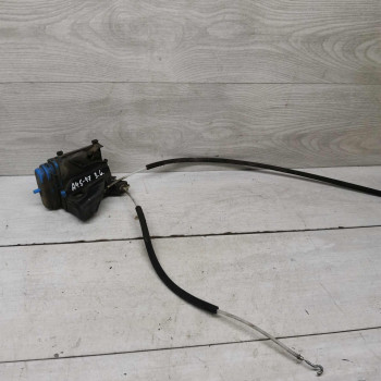 Замок двери задний левый Audi 100 C4