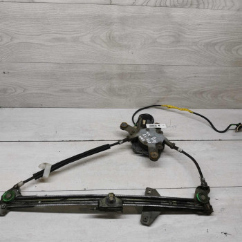 Стеклоподъёмник электрический передний правый Audi 100 C4