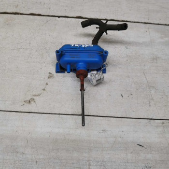 Замок лючка топливного бака AUDI 100 c4 