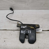 Замок крышки багажника Audi 100 C4, Audi A6 C4 Замок крышки багажника Audi 100 C4, Audi A6 C4