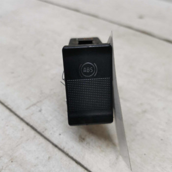 Кнопка управления ABS Audi 100 C4