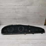 Панель приборов щиток  Audi 100 C4