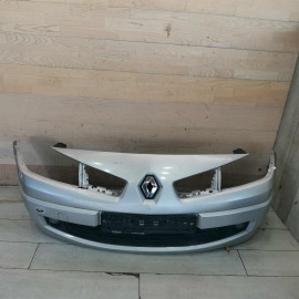 Бампер передний Renault megane 2 рестайлинг, дефекты