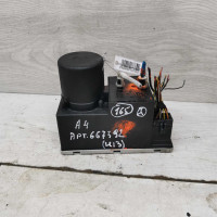 Вакуумное устройство системы центрального замка audi a4 B5, audi a3 8l