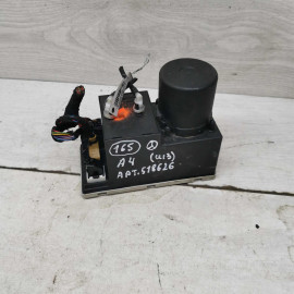 Вакуумное устройство системы центрального замка audi a4 B5, audi a3 8l Вакуумное устройство системы центрального замка audi a4 B5, audi a3 8l