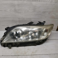 Фара передняя левая Toyota RAV4 III (XA30)