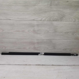 Молдинг двери задний левый Volkswagen Passat B5