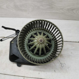 Моторчик печки салона Volkswagen Passat B5