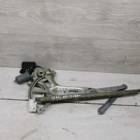 Стеклоподъёмник электрический передний правый Toyota RAV4 III (XA30)