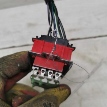 Сопротивление печки резистор Volkswagen Passat B5 Сопротивление печки резистор Volkswagen Passat B5