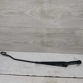 Поводок стеклоочистителя левый Volkswagen Passat B5