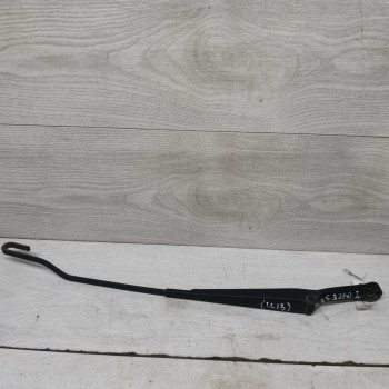 Поводок стеклоочистителя левый Volkswagen Passat B5