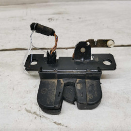 Замок крышки багажника Volkswagen Passat B5 GP