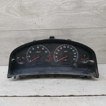 Панель приборов щиток Opel Vectra C дорестайлинг