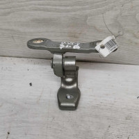 Петля двери задняя левая верхняя Opel Vectra C дорестайлинг Петля двери задняя левая верхняя Opel Vectra C дорестайлинг