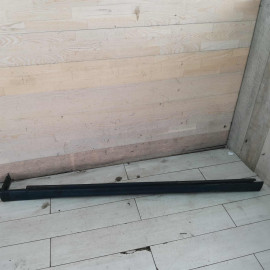 Накладка на порог наружная правая Opel Vectra C дорестайлинг