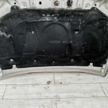 Капот Opel Vectra C дорестайлинг Капот Opel Vectra C дорестайлинг