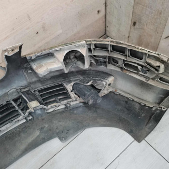 Бампер передний Volkswagen Passat B5 GP, дефекты Бампер передний Volkswagen Passat B5 GP, дефекты