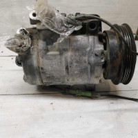 Компрессор кондиционера Volkswagen Passat B5 GP Компрессор кондиционера Volkswagen Passat B5 GP