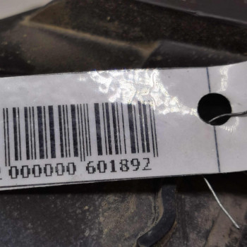 Корпус воздушного фильтра Volkswagen Passat B5 GP