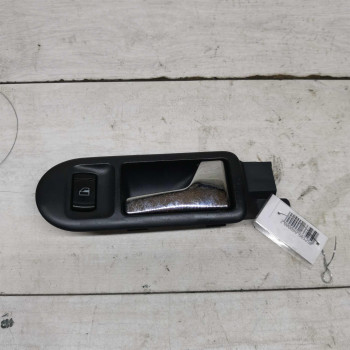 Ручка двери внутренняя передняя правая Volkswagen Passat B5 GP