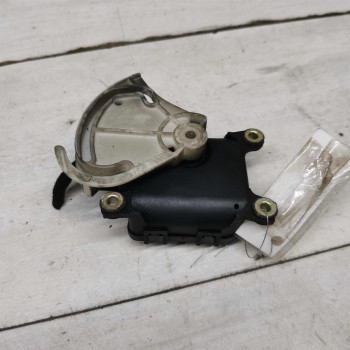 Моторчик заслонки печки сервопривод Volkswagen Passat B5 GP